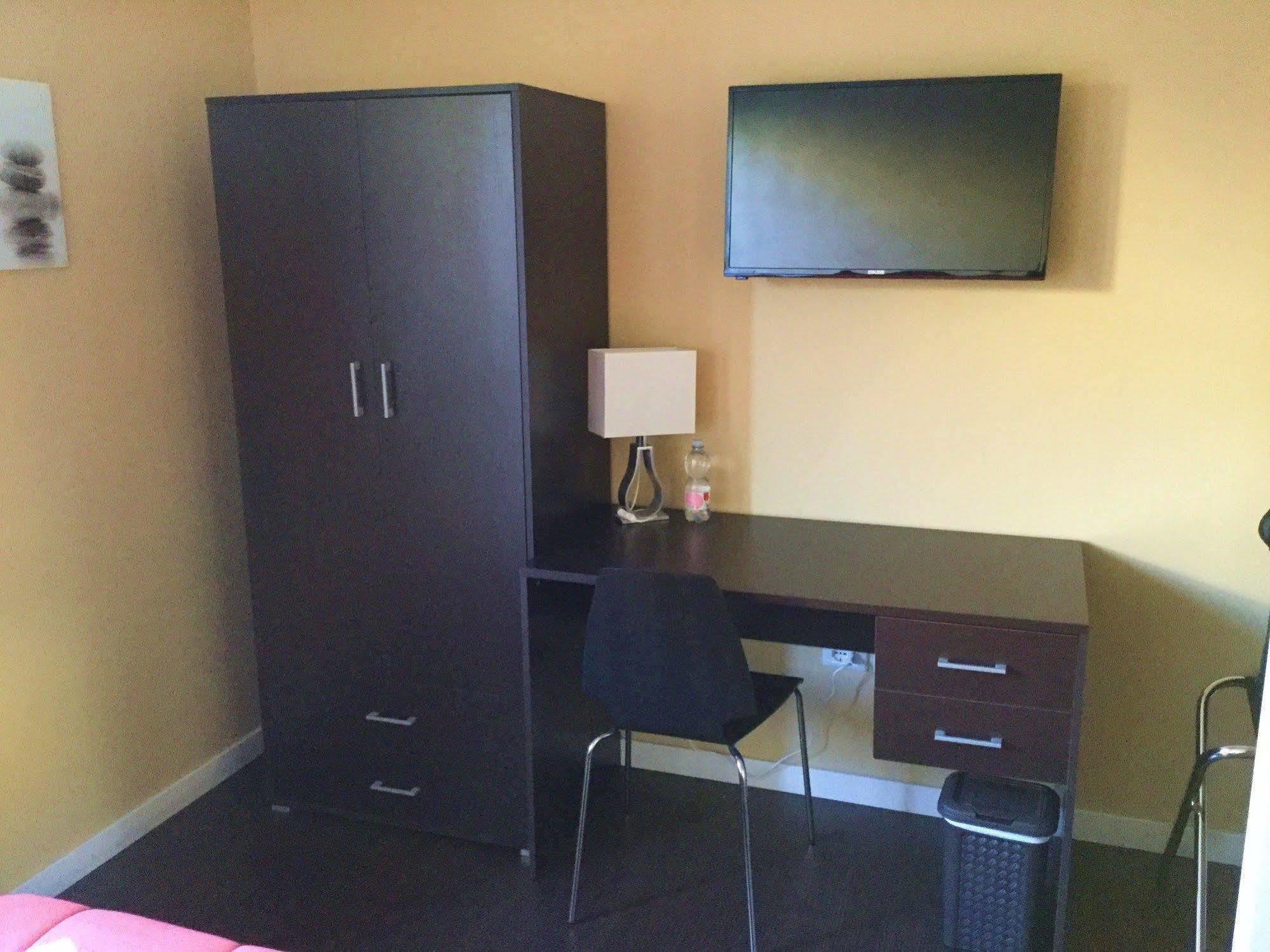 Domus Corso Umberto 18 B&B ペスカーラ エクステリア 写真
